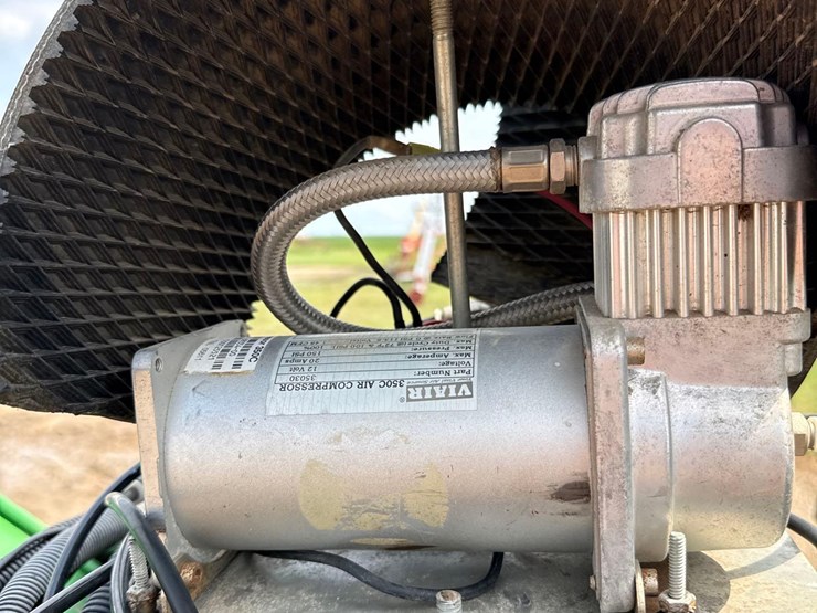 2006-john-deere-1770nt-image-74
