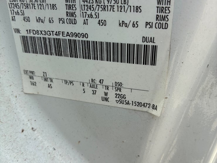 2015-ford-f350-xl-image-14