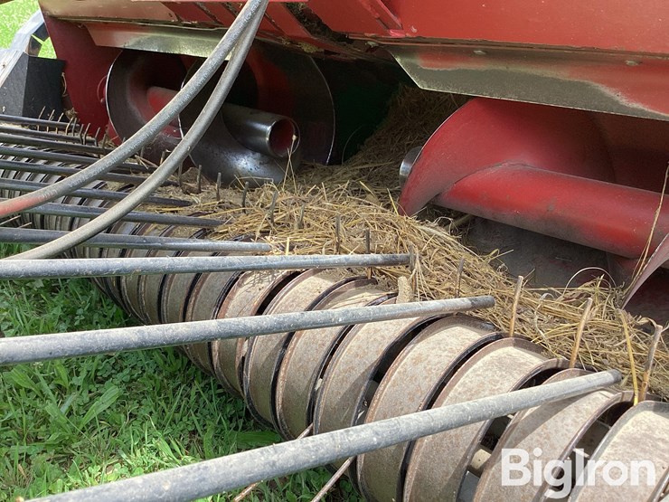 1990-case-ih-8530-image-14