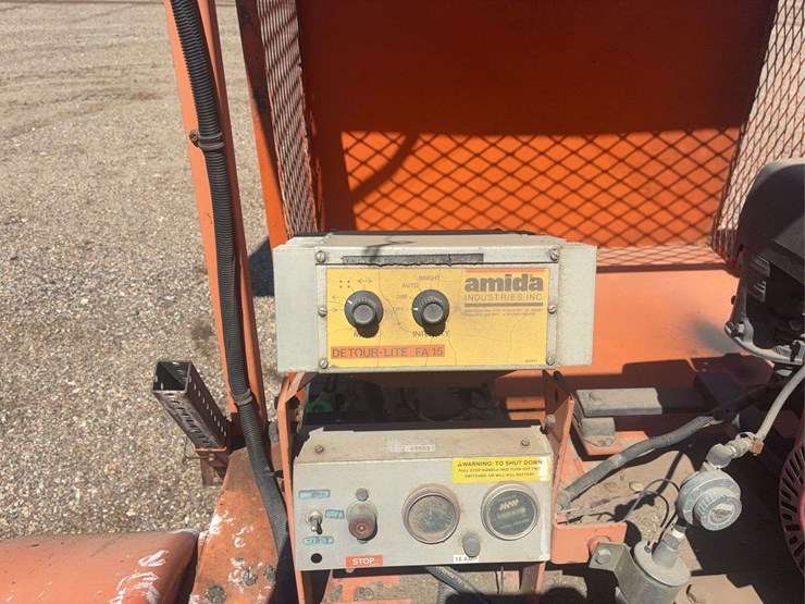 amida-arrow-board-dlb15-fa-gk-image-8