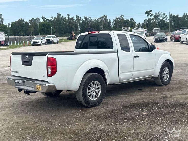 2018-nissan-frontier-image-3