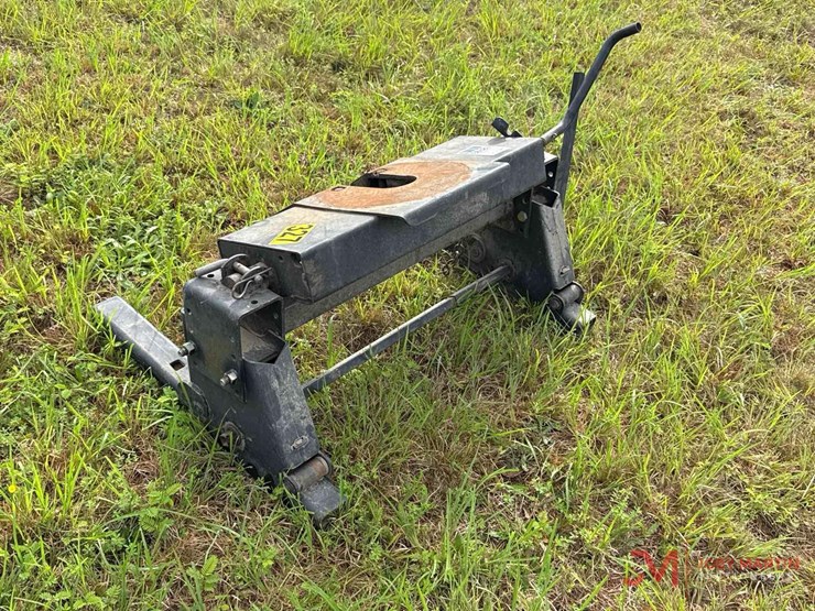 reese-kwik-slide-fifth-wheel-hitch-image-3