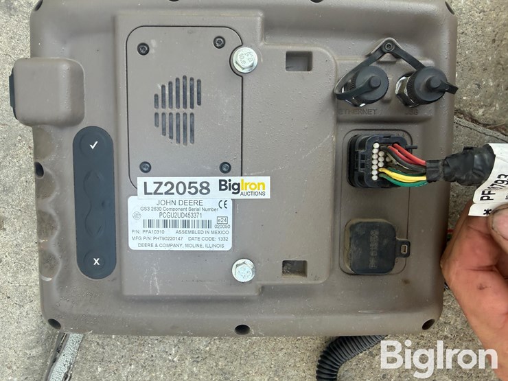 john-deere-2630-image-12