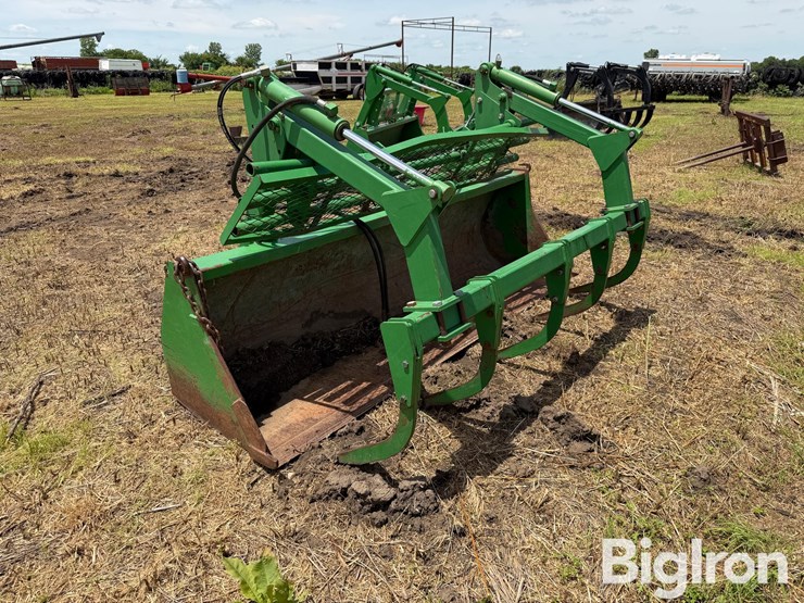 john-deere-8-image-3