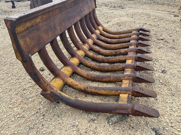 #2289-•-tractor-motor-corp-10098-8'-dozer-mounted-root-rake-image-6
