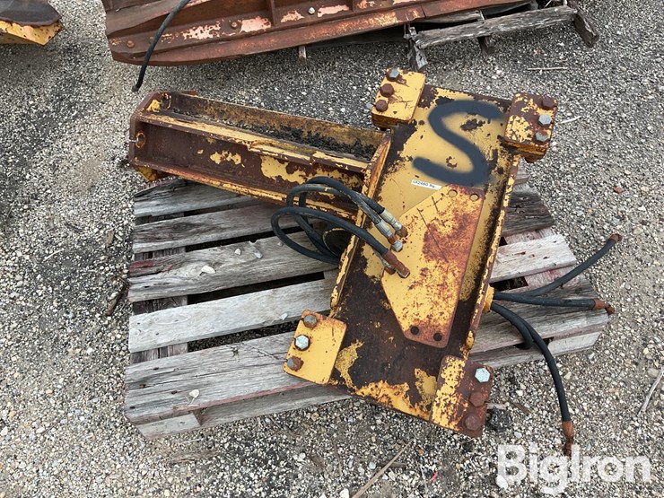 caterpillar-140h-image-2