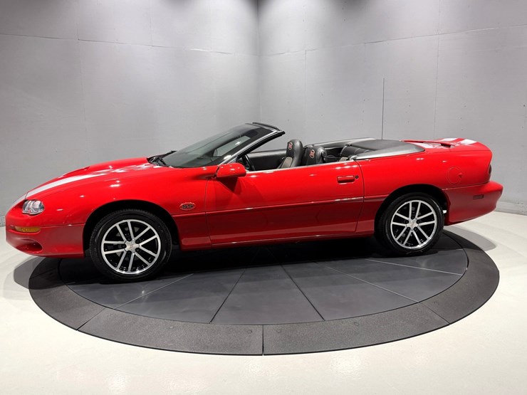 #1517-•-2002-chevrolet-camaro-ss-image-54