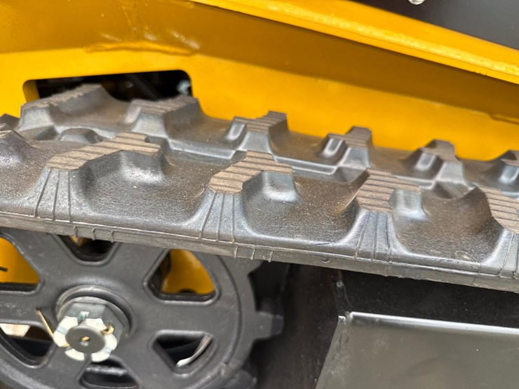 #5160-•-2026-agt-mx-crt23-mini-skid-steer-image-27