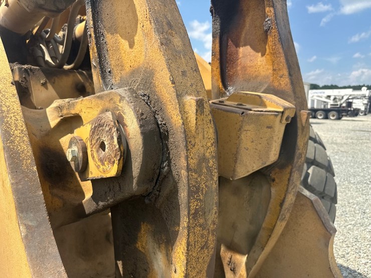 2002-caterpillar-980g-image-11