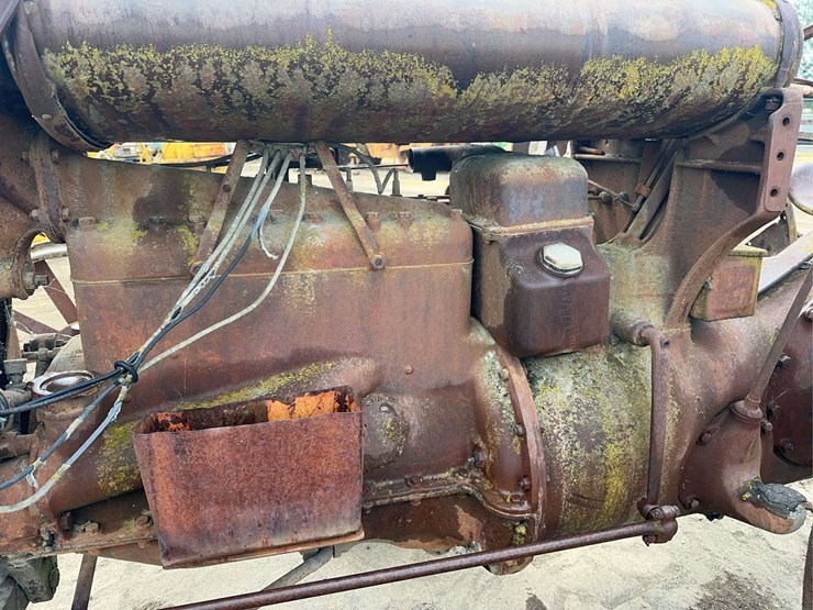 ford-with-mounted-disk-plow-image-35
