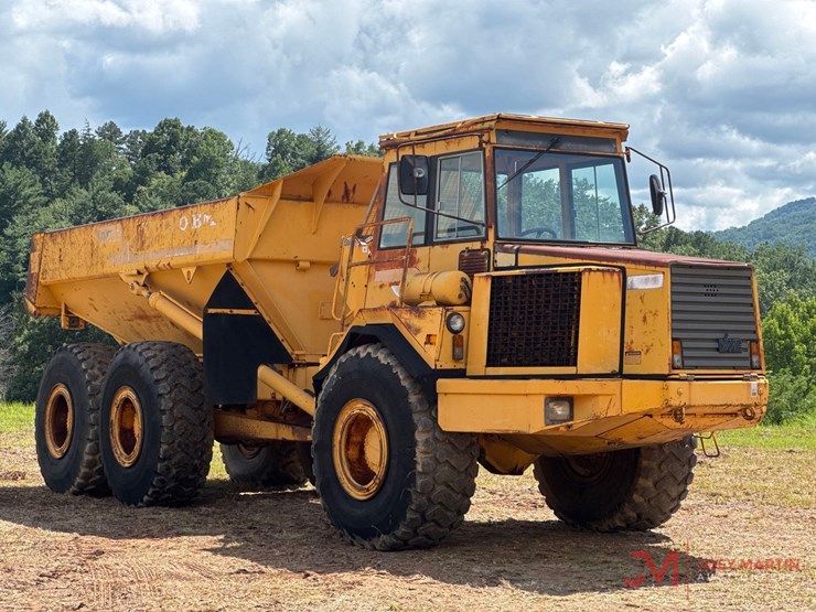 volvo-a25b-image-1