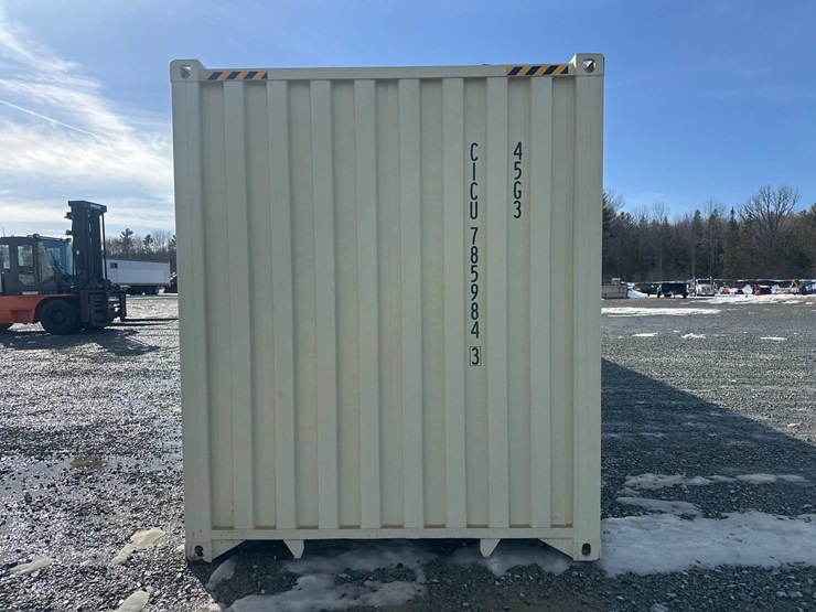 #5011-•-40'-(5)-door-shipping-container-image-4