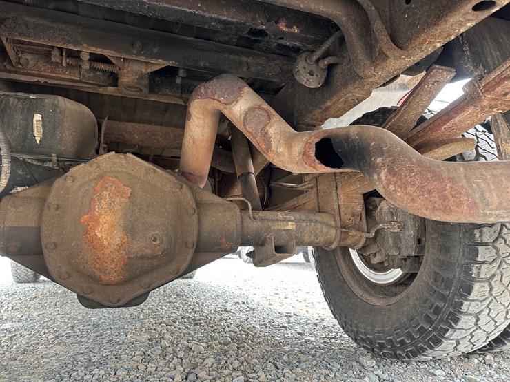 2005-dodge-ram-3500-image-21