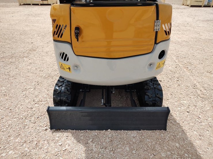 2025-sd-lanch-sdle20-mini-excavator-image-13