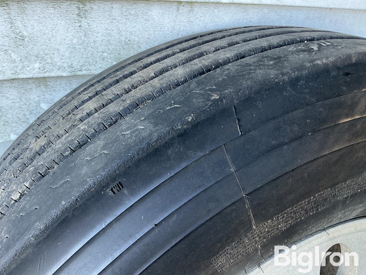 295/75r22.5-truck-tires-image-11