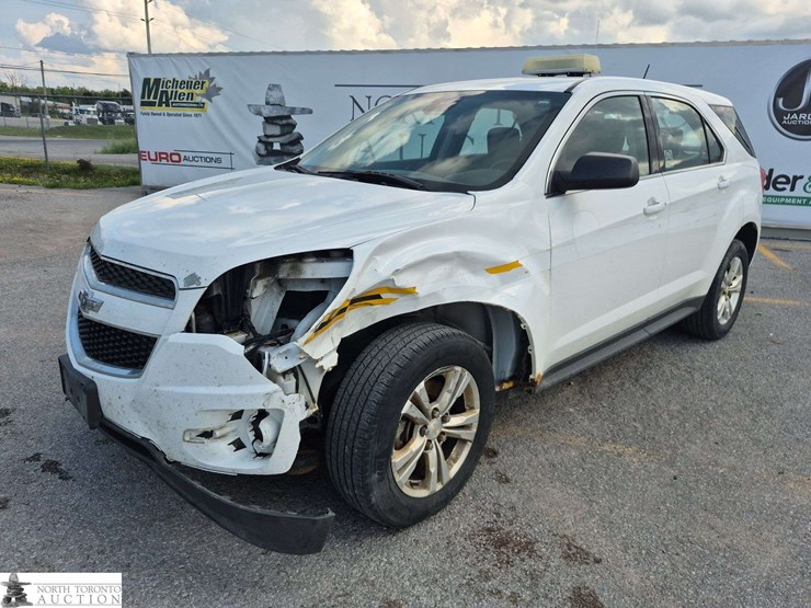 2015-chevrolet-equinox-image-1