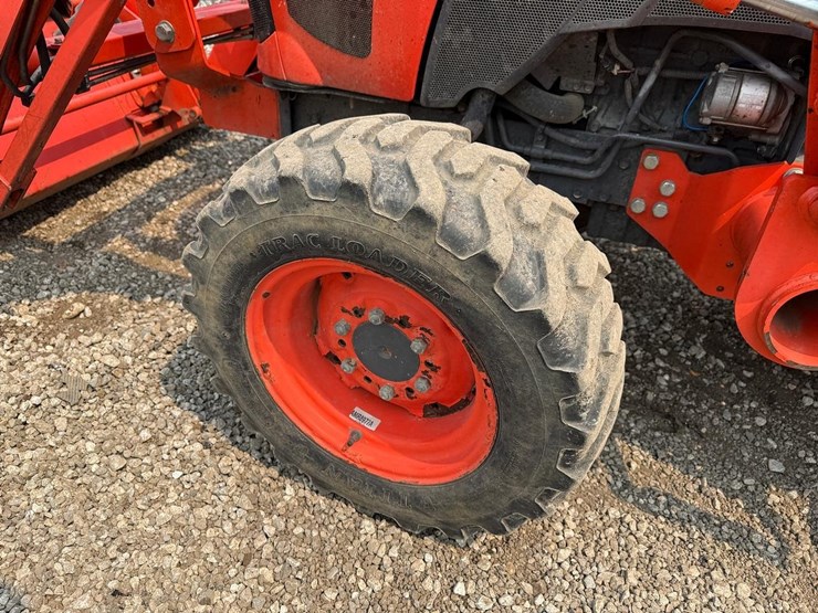 2019-kubota-l2501d-image-19