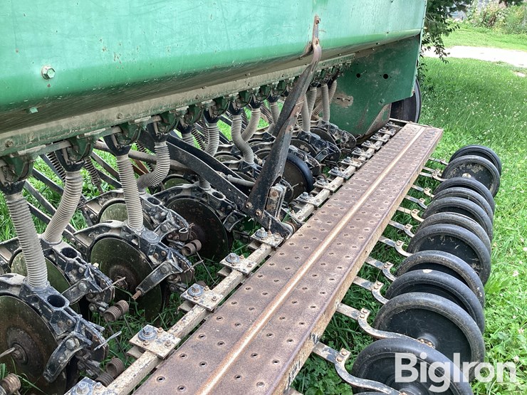 john-deere-8300-image-20