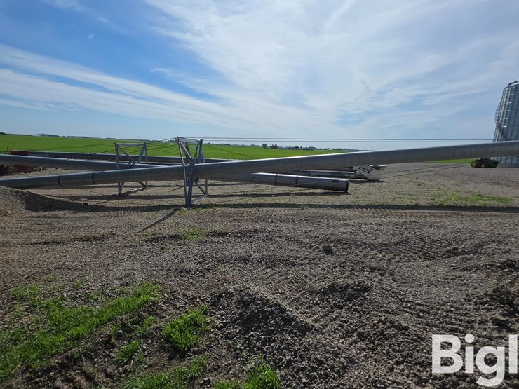 hutchinson-10"-grain-pump-&-tubing-image-2