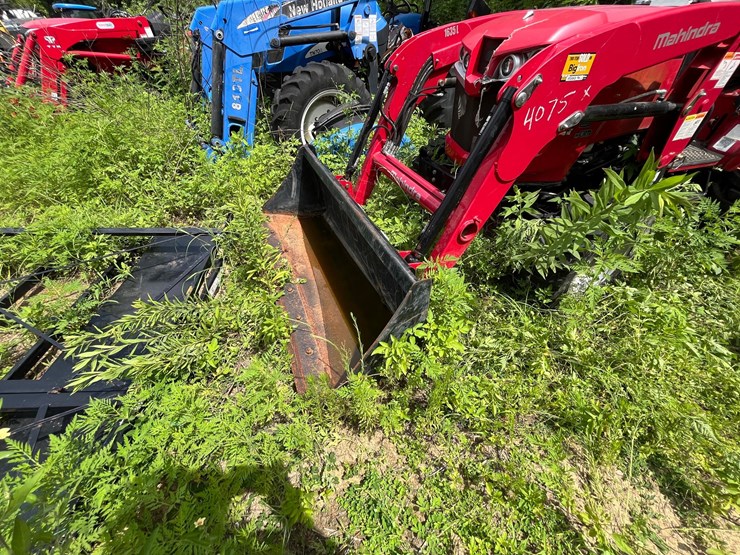 2022-mahindra-1635s-compact-utility-tractor-w/loader-image-15