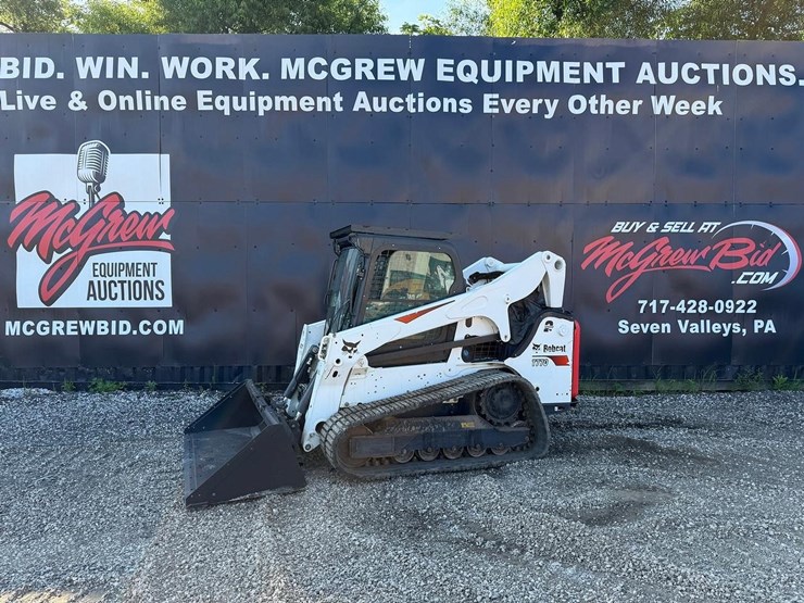 2022-bobcat-t770-image-1