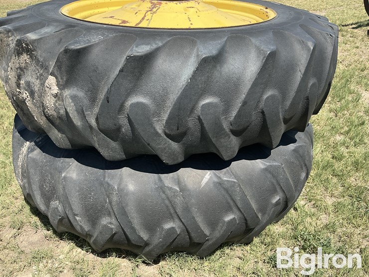 john-deere-16-image-10