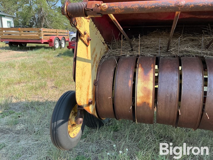 new-holland-68-image-11