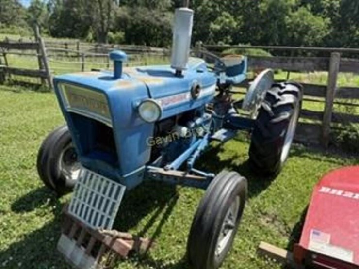 ford-3000-image-1