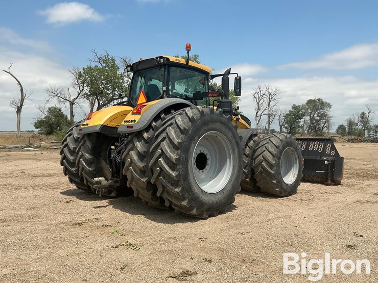 2017-challenger-1050-image-6