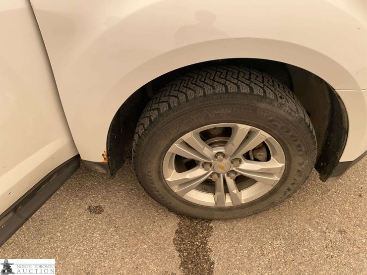 2011-chevrolet-equinox-image-22