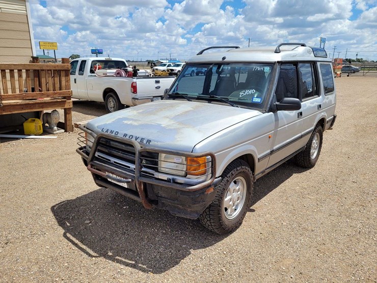 1996-land-rover-discovery-hardtop-4d-image-1