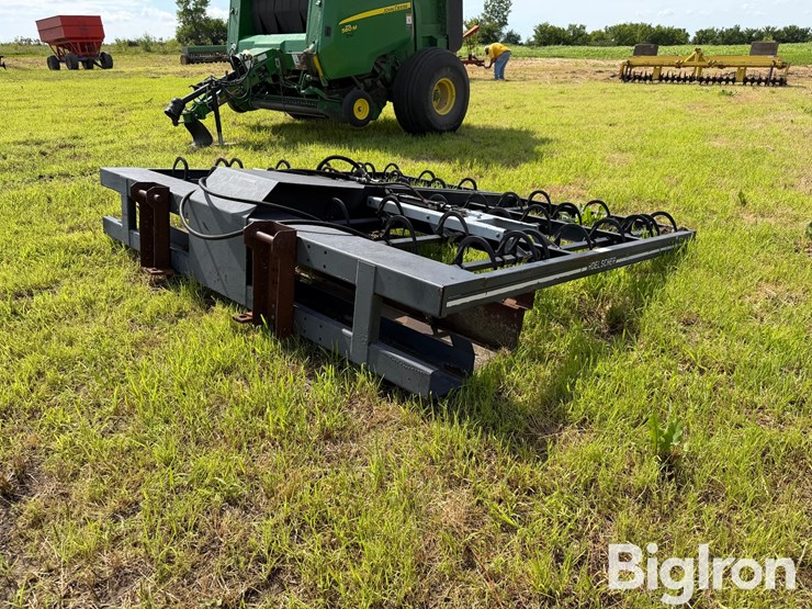 john-deere-7000-image-1