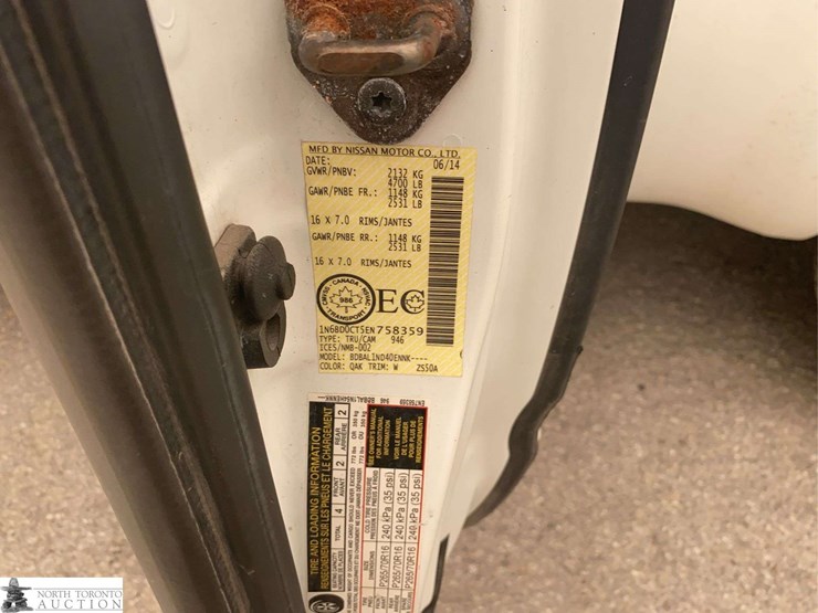 2014-nissan-frontier-image-20