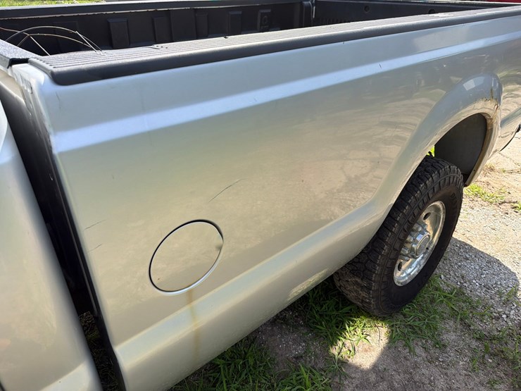 1999-ford-f250-image-13