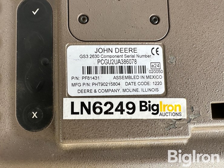 2020-john-deere-2630-image-15