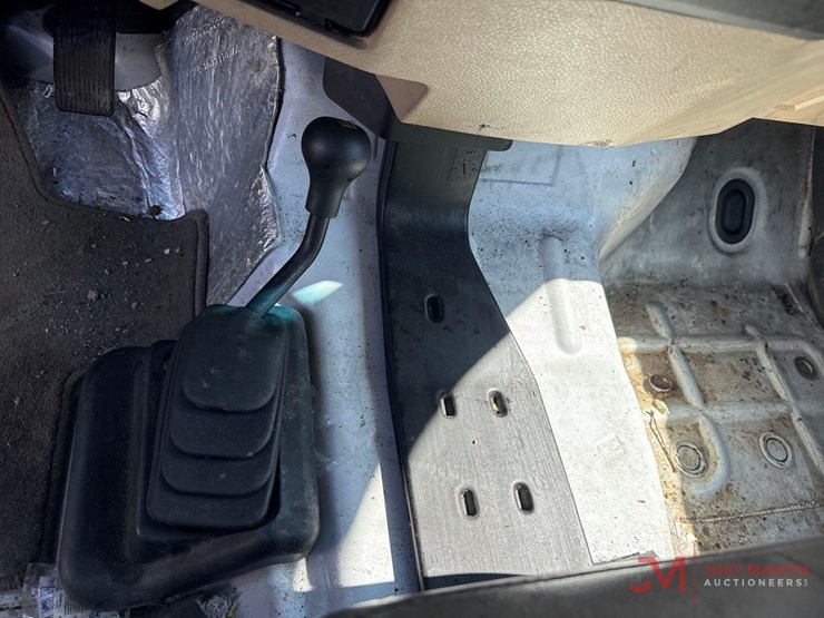 2008-ford-f350-xl-image-32