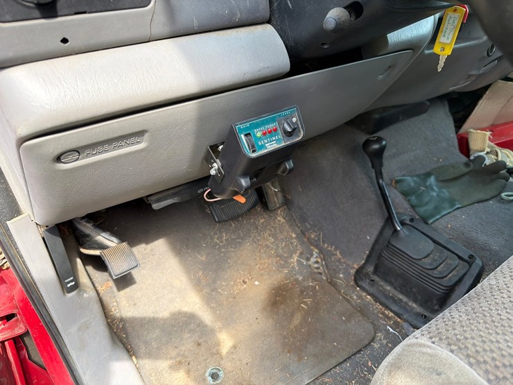2001-ford-f250-image-35