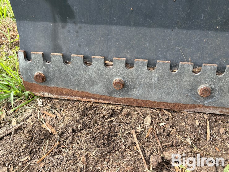 jct-skid-steer-snow-plow-blade-image-9