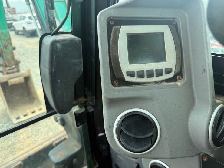 jcb-85z-1-image-54