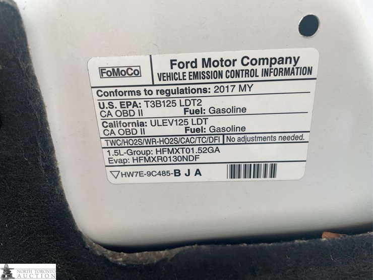 2017-ford-escape-image-17