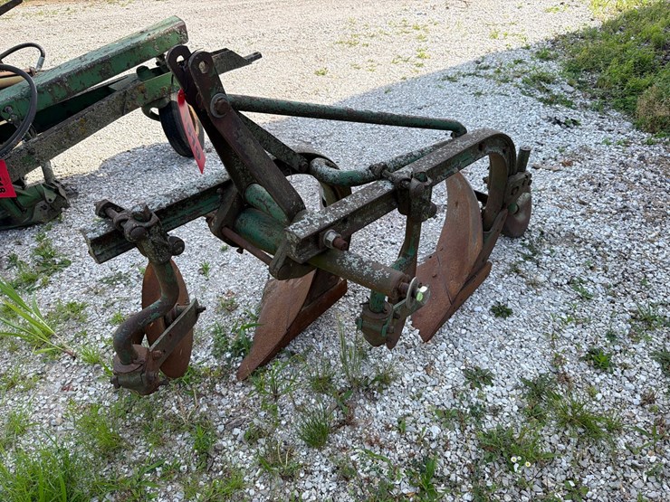 john-deere-2-image-1