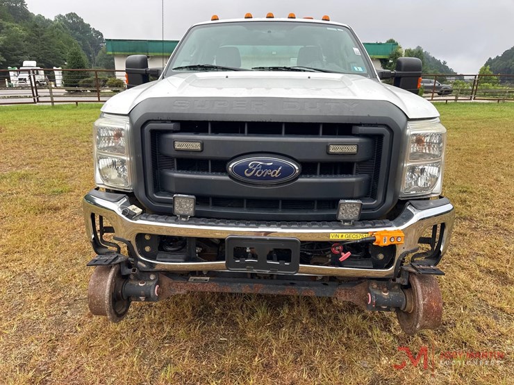 2016-ford-f350-xl-image-6