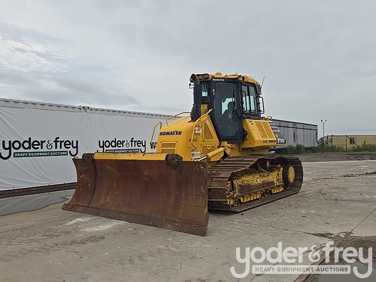 2023-komatsu-d61pxi-24-image-1