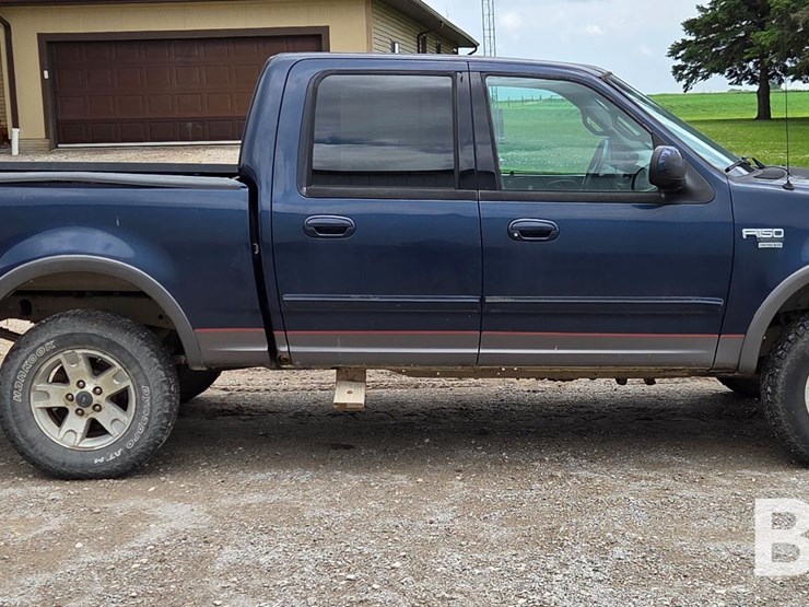 2002-ford-f150-xlt-image-4
