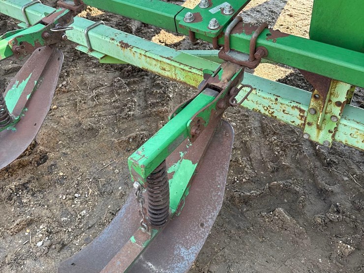 2012-john-deere-608c-image-26