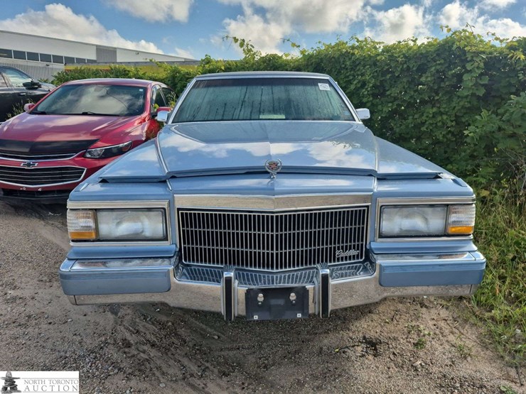 non-operable-1991-cadillac-brougham-image-2