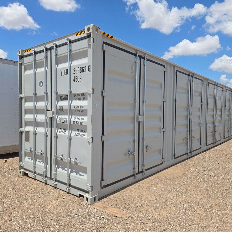 40' Shipping Container