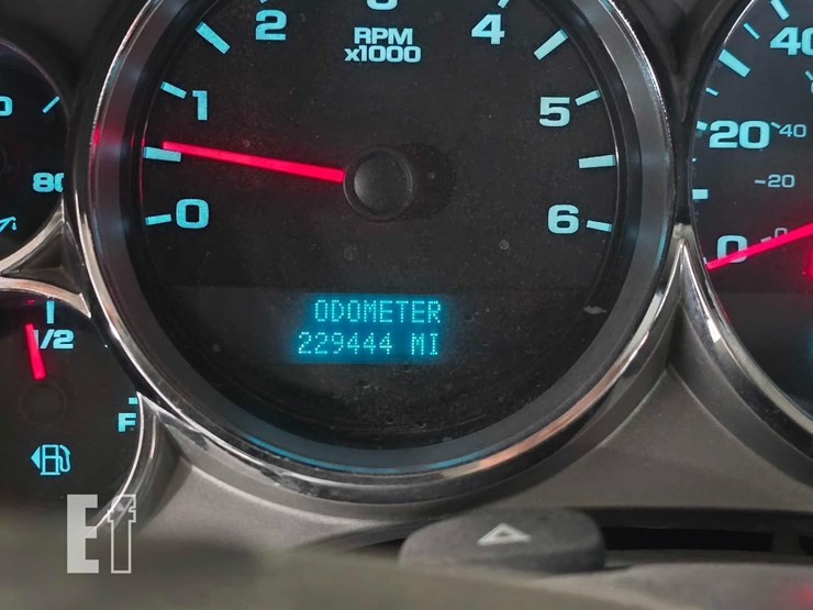 2009-chevrolet-silverado-3500-image-13