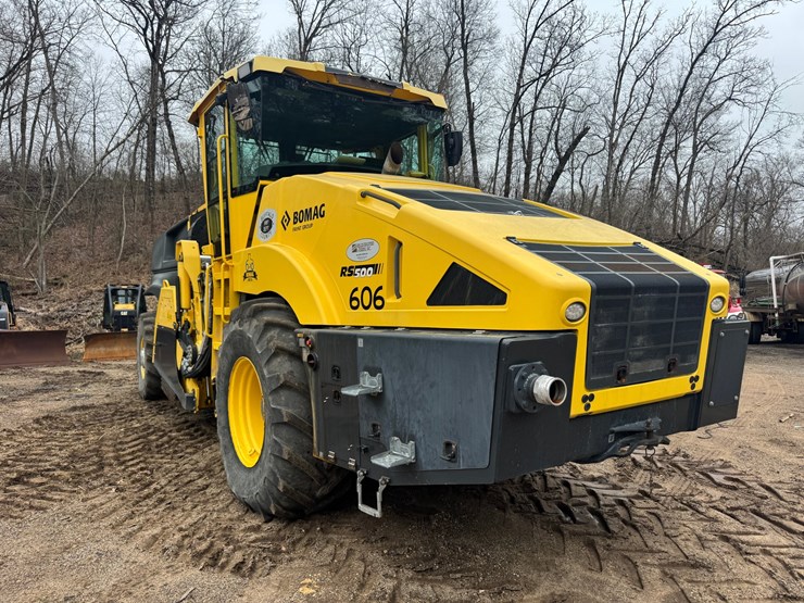 #1251-•-2016-bomag-rs5000-soil-stabilizer-/-recycler-image-4