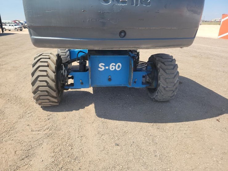 2004-genie-s60-image-16